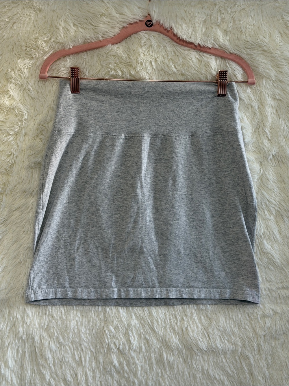 TNA Aritzia Womens Grey Knit Mini Skirt Size L Light Heather Grey Stretch Fitted